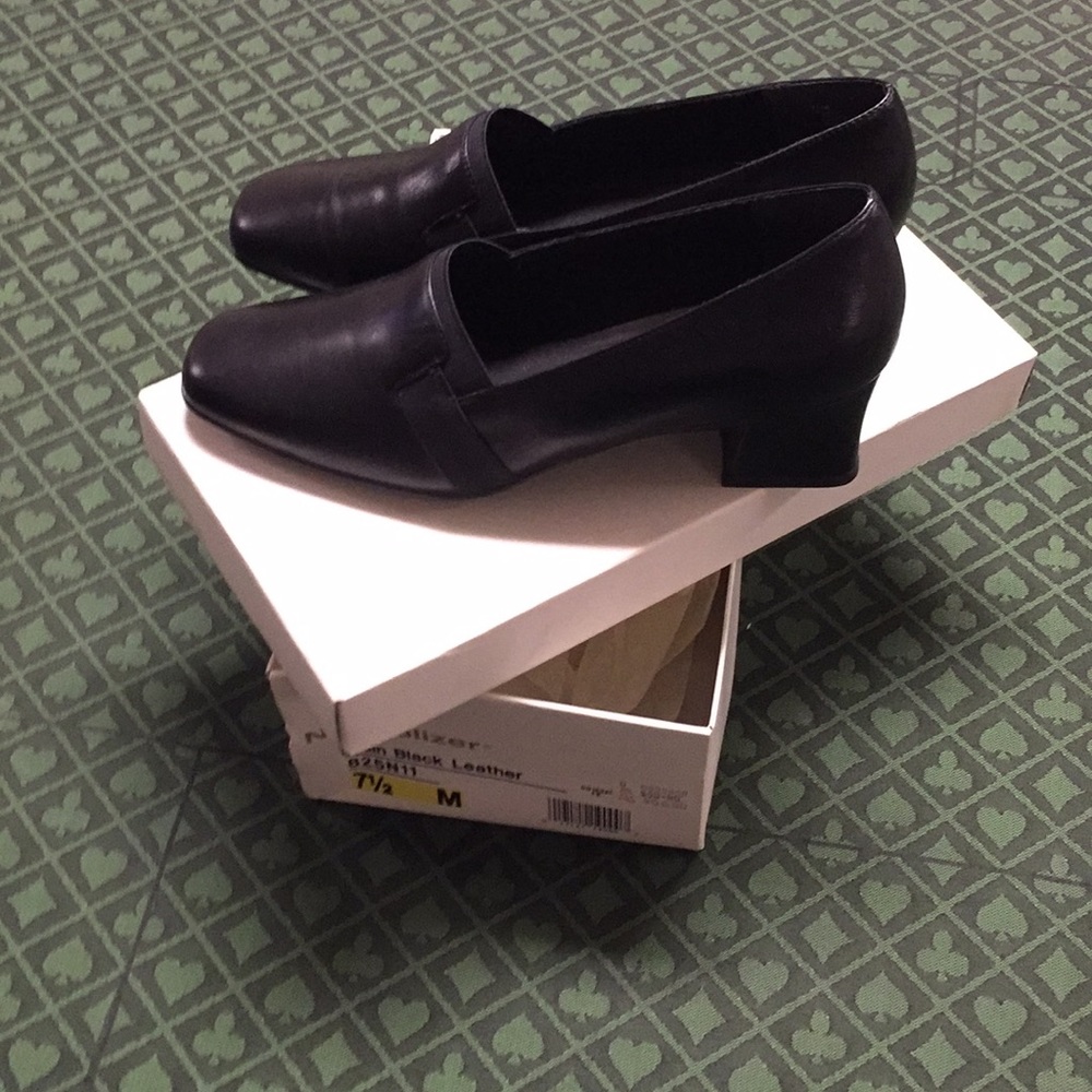 Neutralizer women’s shoe size 7 1/2